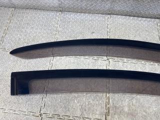 Ветровик передний TOYOTA PASSO KGC30 1KR-FE 2 ракурс