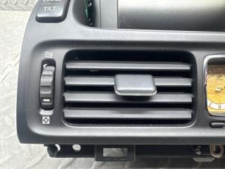 Монитор TOYOTA PROGRES JCG10 1JZ-FSE 4 ракурс Монитор TOYOTA PROGRES JCG10 1JZ-FSE 4 ракурс