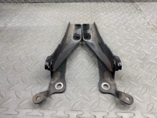 Петля капота SUBARU FORESTER SG5 EJ203 2 ракурс