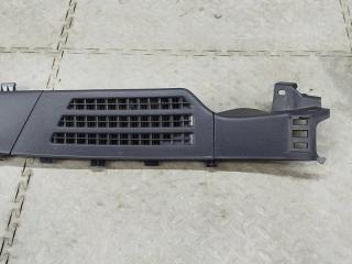 Пластик салона правый задний TOYOTA CROWN AZSH20 A25A-FXS 62551-30420 3 ракурс