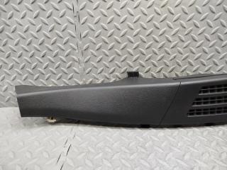 Накладка на стойку кузова правая задняя TOYOTA CROWN AZSH20 A25A-FXS 62551-30420 2 ракурс