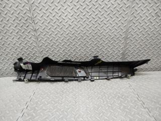 Накладка на стойку кузова правая задняя TOYOTA CROWN AZSH20 A25A-FXS 62551-30420 5 ракурс