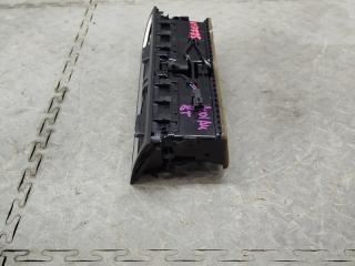Дуйки AUDI A5 8F 8T2820951C 4 ракурс Дуйки AUDI A5 8F 8T2820951C 4 ракурс