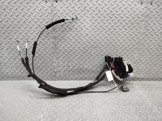 Замок двери правый передний NISSAN CARAVAN E26 T27-11410 1 ракурс