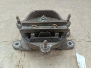 Подушка кпп AUDI Q5 8R CDN 8K0399115S, 8K0399151 1 ракурс Подушка кпп AUDI Q5 8R CDN 8K0399115S, 8K0399151 1 ракурс