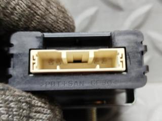 Блок управления дверьми TOYOTA CROWN GRS204 2GR-FSE 89222-30160 3 ракурс