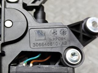 Механизм ремня безопасности левый AUDI A5 8F 8F0857759 5 ракурс