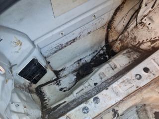 Rear cut TOYOTA CROWN JZS155 3 ракурс