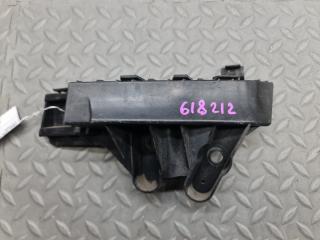 Крепеж бампера правый задний SUBARU LEVORG VM4 FB16ESZH9A 57707VA090 1 ракурс