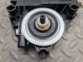 Мотор стеклоподъемника левый передний VOLVO V60 FW48 966268-102 2 ракурс