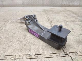 Запчасть крепление раздаточной коробки SUZUKI JIMNY