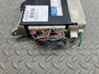 Блок предохранителей TOYOTA CROWN GRS200 4GR-FSE 89221-30250 4 ракурс