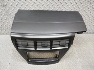 Консоль магнитофона TOYOTA PRIUS ALPHA ZVW41 2ZR-FXE 55405-47091 4 ракурс