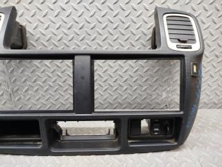 Консоль торпеды NISSAN ATLAS SZ2F24 ZD30 68260MA000 3 ракурс