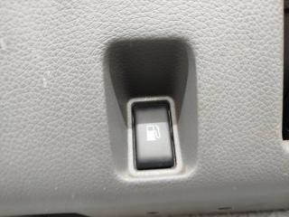 Накладка на торпеду правая NISSAN NV350 CARAVAN E26 681063XA0A 4 ракурс