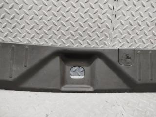Накладка замка багажника INFINITI QX56 JA60 VK56DE 849907S000 3 ракурс