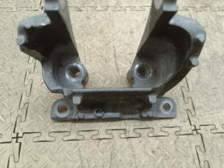 Крепление подушки двс переднее SUBARU OUTBACK BS9 FB25ASYHAA 3 ракурс
