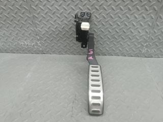 Педаль подачи топлива PORSCHE CAYENNE 958 M06.EC (CGE) 7L0723507E 3 ракурс Педаль подачи топлива PORSCHE CAYENNE 958 M06.EC (CGE) 7L0723507E 3 ракурс
