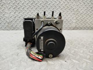 Блок abs VOLVO C30 MK43 B4204S3 8N512C405AB 5 ракурс