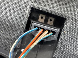 Сабвуфер правый BMW X1 E84 N46B20A 65139204786 4 ракурс