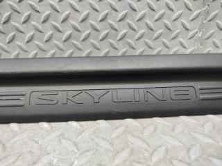 Накладка на порог NISSAN SKYLINE HR33 RB20E 76952-15U00 3 ракурс