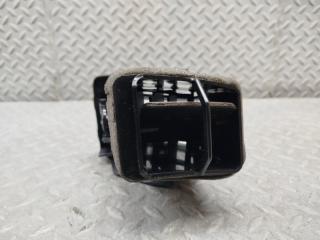 Дуйки левые передние NISSAN SKYLINE KV36 VQ37VHR 68761JK00A 5 ракурс