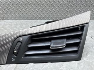 Накладка на торпеду левая NISSAN SKYLINE HNV37 VQ35HR 684134GA0A 3 ракурс