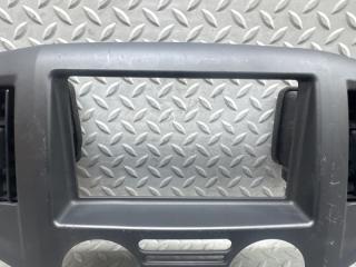 Консоль магнитофона NISSAN NV200 VM20 HR16DE 68260JX00A 3 ракурс