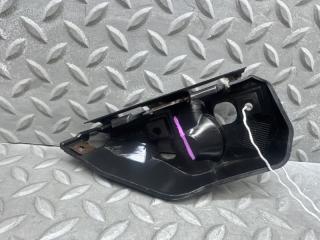 Запчасть крепеж бампера передний правый VOLVO V50 2012