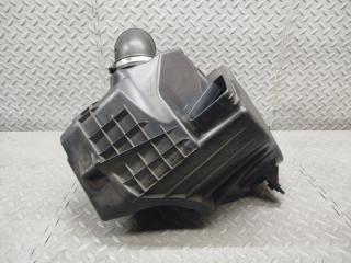 Корпус воздушного фильтра BMW X1 E84 N46B20A 13717561928 1 ракурс