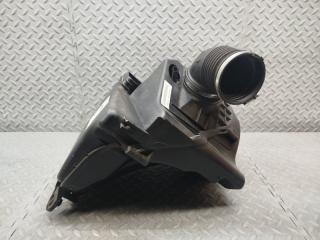 Корпус воздушного фильтра BMW X1 E84 N46B20A 13717561928 3 ракурс