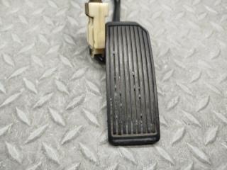 Педаль подачи топлива NISSAN SKYLINE HR33 RB20E 2 ракурс
