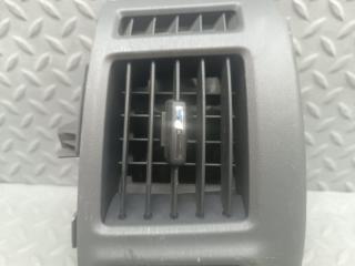 Дуйки правые передние TOYOTA PRIUS ALPHA ZVW41 2ZR-FXE 55686-47050 2 ракурс