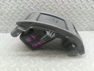 Дуйки правые передние TOYOTA PRIUS ALPHA ZVW41 2ZR-FXE 55686-47050 4 ракурс