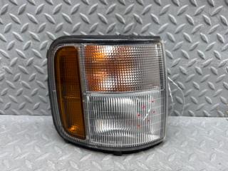 Габарит правый передний ISUZU BIGHORN UBS69 4JG2TE 3334 1 ракурс