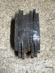 Запчасть тормозные колодки передние TOYOTA PROBOX