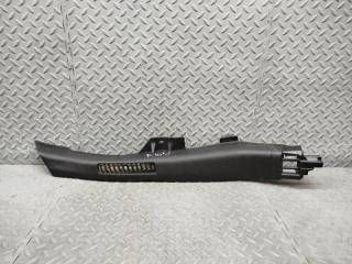 Накладка на стойку кузова правая задняя NISSAN SKYLINE HNV37 VQ35HR 76917 4GA5A 1 ракурс