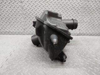 Корпус воздушного фильтра NISSAN DUALIS J10 MR20DE 2 ракурс