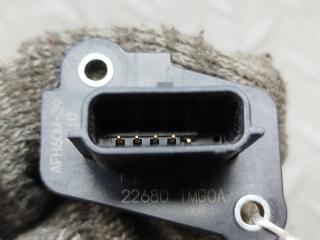 Расходомер воздушный NISSAN SKYLINE HNV37 VQ35HR 226801MG0A 3 ракурс