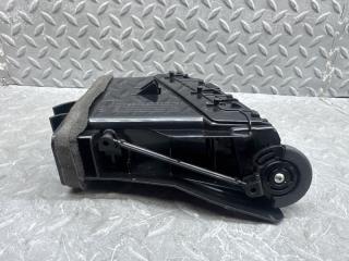 Дуйки левые передние NISSAN SKYLINE KV36 VQ37VHR 68751JK00A 4 ракурс