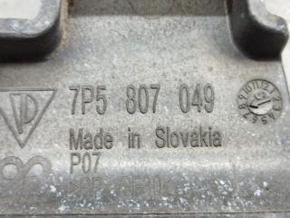 Крепеж бампера левый передний PORSCHE CAYENNE 958 M06.EC (CGE) 7P5807049 3 ракурс