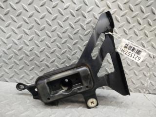 Подставка под домкрат левая задняя PORSCHE CAYENNE 958 M06.EC (CGE) 7P5802819A 1 ракурс