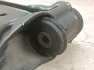Рычаг левый передний MERCEDES-BENZ V-CLASS W638 A6383300010 5 ракурс
