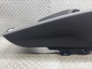 Бардачок между сиденьями AUDI TT 8J3 BWA 8J2863242 3 ракурс Бардачок между сиденьями AUDI TT 8J3 BWA 8J2863242 3 ракурс
