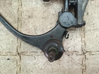 Рычаг правый передний TOYOTA HIACE TRH226 2TR-FE 2 ракурс