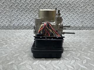 Блок управления abs TOYOTA ISIS ANM10 1AZ-FSE 89541-44100 2 ракурс
