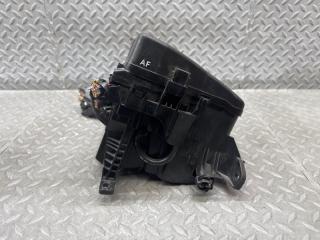 Блок предохранителей TOYOTA AVENSIS ZRT272 3ZR-FAE 82662-05141 2 ракурс
