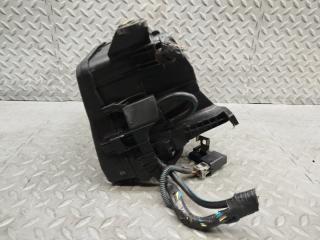 Блок предохранителей TOYOTA COROLLA RUMION ZRE152 2ZR-FE 82662-12290 3 ракурс