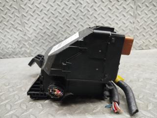 Блок предохранителей NISSAN SKYLINE KV36 VQ37VHR 243817990A 4 ракурс