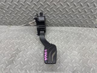 Педаль подачи топлива NISSAN NOTE E13 HR12DE 180026XJ0A 3 ракурс